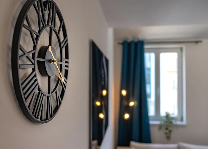 Sweethome - Maisonette Apartment, Parkplatz, Wifi, Naehe Zentrum